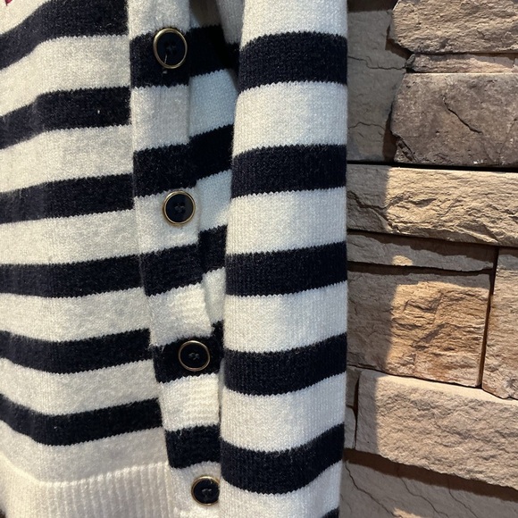 Aqua X Kerri Rosenthal Striped Heart Patch Sweater Size Extra Small - Picture 6 of 7